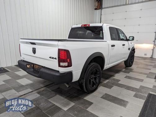 2024 RAM 1500 Classic Warlock Crew Cab 4x4 5'7' Box