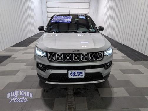 Silver Zynith Metallic Clearcoat 2025 Jeep Compass Limited