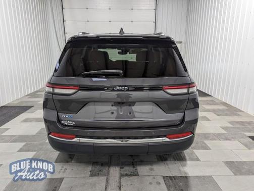 2022 Jeep Grand Cherokee 4xe Base