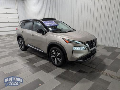 2022 Nissan Rogue SL