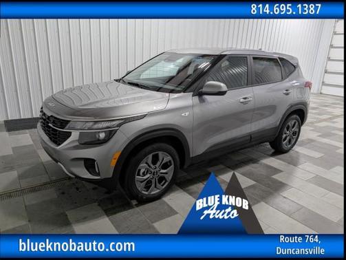 Steel Gray 2026 Kia Seltos LX