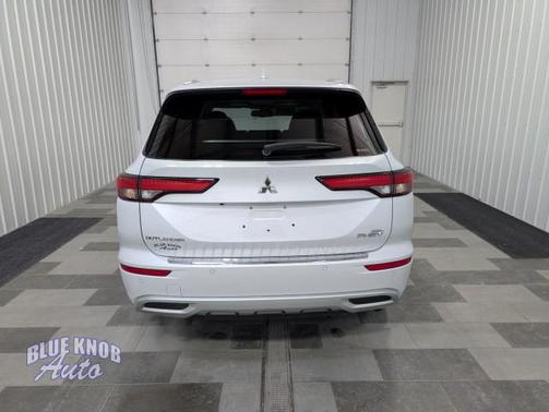 2024 Mitsubishi Outlander PHEV SEL