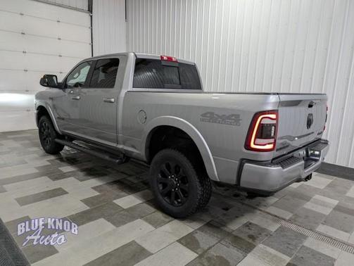 Billet Silver Metallic Clearcoat 2022 RAM 2500 Laramie Crew Cab 4x4 6'4' Box