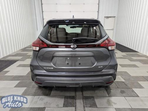 2024 Nissan Kicks SR