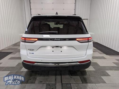 2023 Jeep Grand Cherokee 4xe Base
