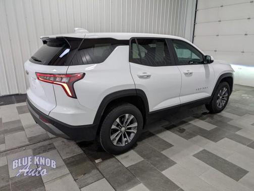 Summit White 2026 Chevrolet Equinox 1LT