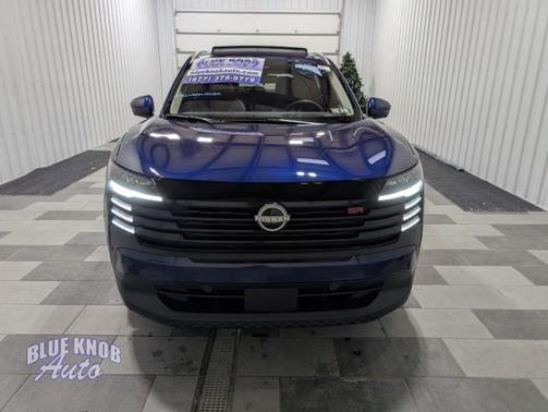 2025 Nissan Kicks SR