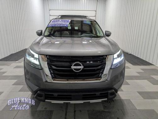 2024 Nissan Pathfinder Platinum 4WD