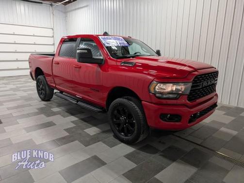 2024 RAM 2500 Big Horn Crew Cab 4x4 6'4' Box