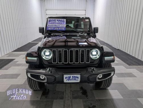 Black Clearcoat 2025 Jeep Wrangler 4xe Sahara