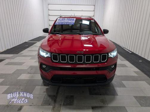 Red Hot Pearlcoat 2025 Jeep Compass Latitude