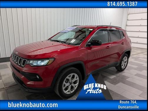 Red Hot Pearlcoat 2025 Jeep Compass Latitude