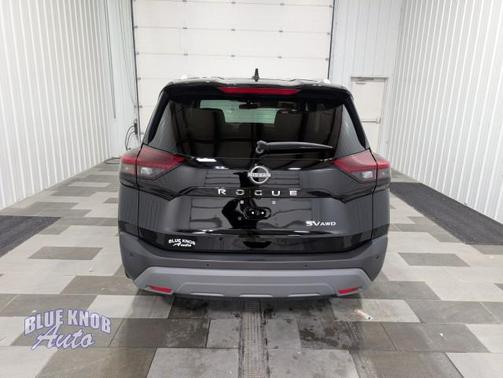 Super Black 2023 Nissan Rogue SV