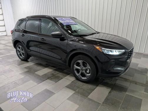 Agate Black Metallic 2025 Ford Escape ST-Line