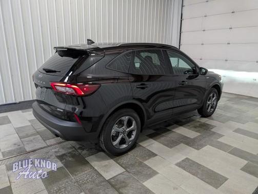 Agate Black Metallic 2025 Ford Escape ST-Line