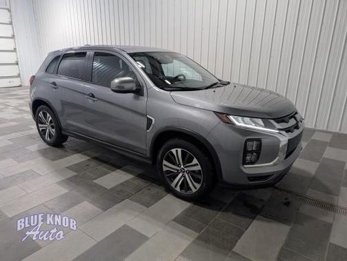 Alloy Silver Metallic 2025 Mitsubishi Outlander Sport SE