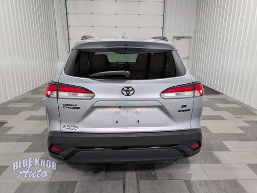 2023 Toyota Corolla Hybrid SE