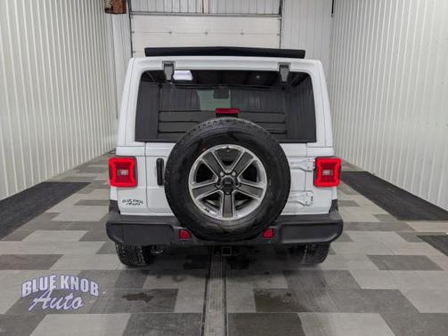 2022 Jeep Wrangler Unlimited Sahara