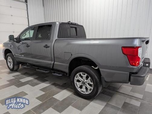 2024 Nissan Titan XD SV
