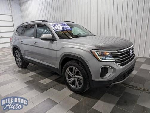 2024 Volkswagen Atlas 2.0T SE w/Technology 4MOTION