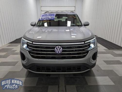 2024 Volkswagen Atlas 2.0T SE w/Technology 4MOTION