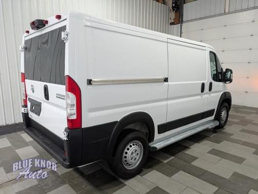 Bright White Clearcoat 2025 RAM ProMaster 2500 Tradesman