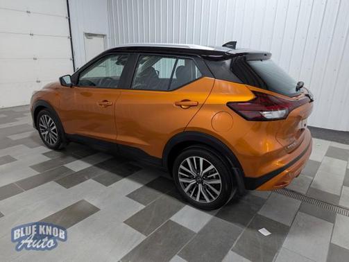 2023 Nissan Kicks SV
