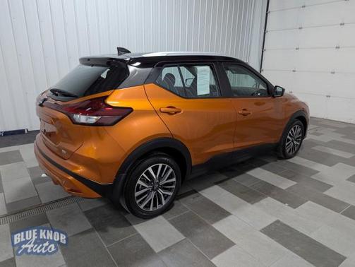 2023 Nissan Kicks SV