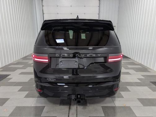 2024 Land Rover Discovery P360 Dynamic SE