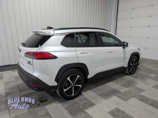 2025 Toyota Corolla Hybrid SE