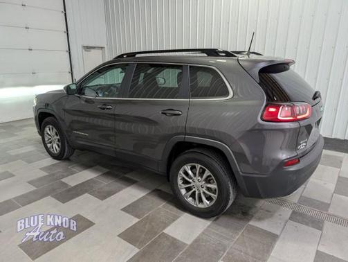 Granite Crystal Metallic Clearcoat 2022 Jeep Cherokee Latitude Lux