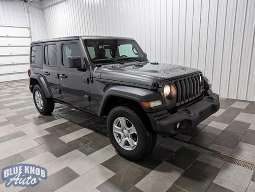 2022 Jeep Wrangler Unlimited Sport