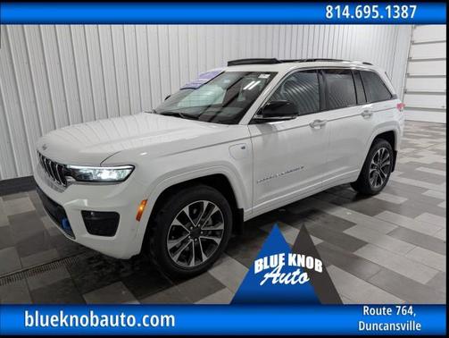 Bright White Clearcoat 2023 Jeep Grand Cherokee 4xe Overland
