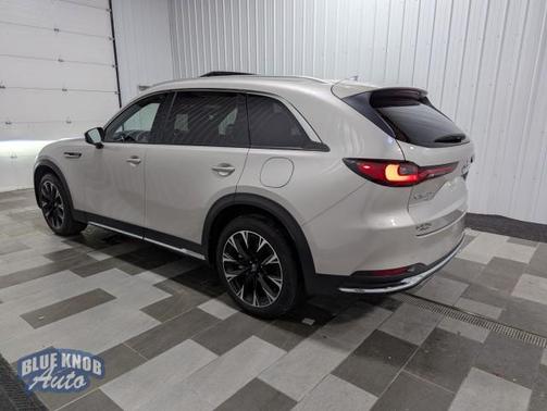 2024 Mazda CX-90 PHEV Premium Plus