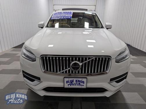 2024 Volvo XC90 Recharge Plug-In Hybrid T8 Plus Bright Theme 7-Seater