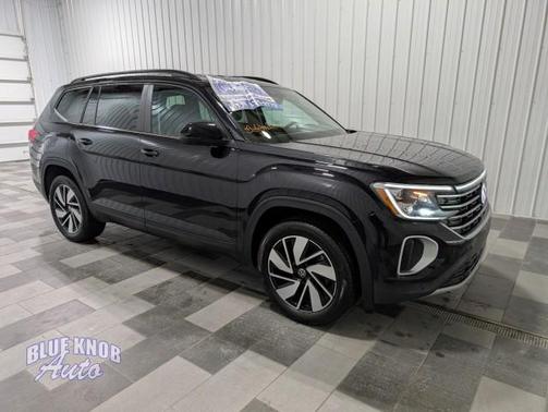 2025 Volkswagen Atlas 2.0T SE w/Technology 4MOTION