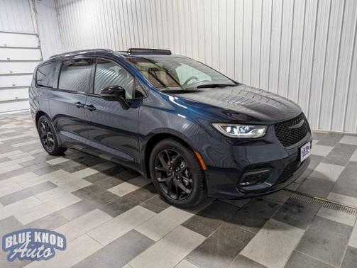 2024 Chrysler Pacifica Limited