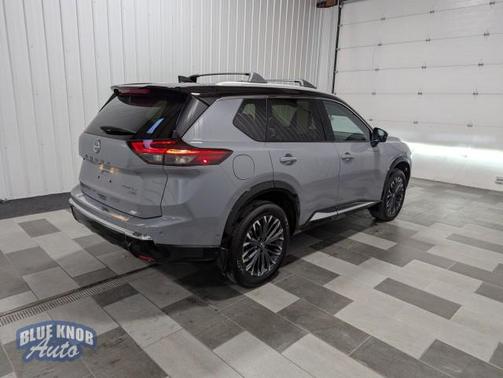 2025 Nissan Rogue Platinum