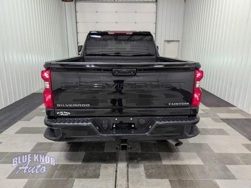 2025 Chevrolet Silverado 2500 Custom