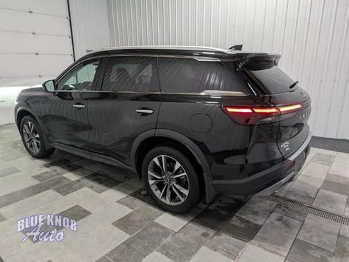 2022 INFINITI QX60 Luxe