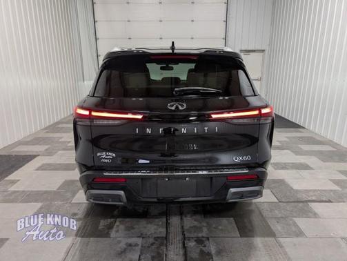 2022 INFINITI QX60 Luxe