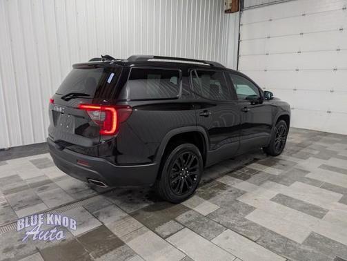 2023 GMC Acadia AWD SLE
