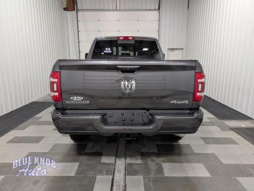 2024 RAM 2500 Laramie Crew Cab 4x4 6'4' Box