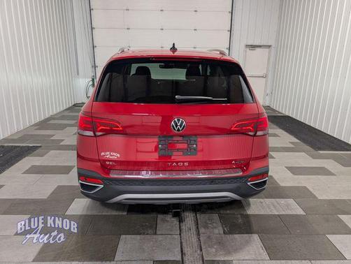 Red Metallic 2022 Volkswagen Taos 1.5T SEL