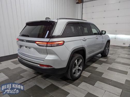 2023 Jeep Grand Cherokee 4xe Base