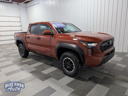 2025 Toyota Tacoma TRD Off Road
