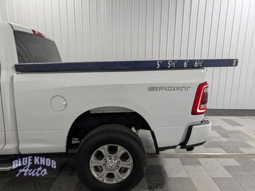 2024 RAM 2500 Big Horn Crew Cab 4x4 6'4' Box