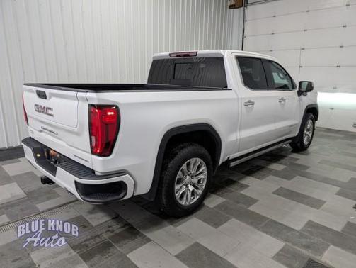 White Frost Tricoat 2022 GMC Sierra 1500 Denali