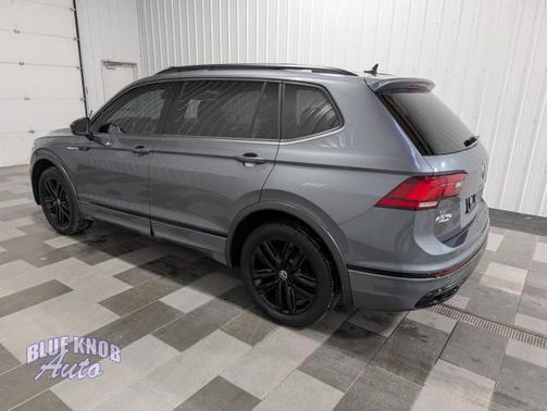2022 Volkswagen Tiguan 2.0T SE R-Line Black 4MOTION