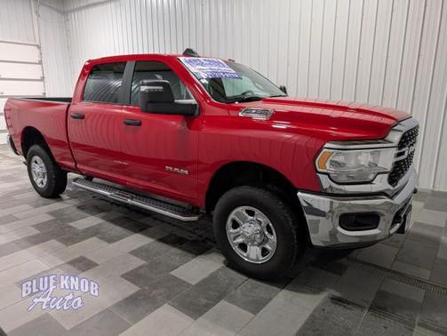 2024 RAM 2500 Big Horn Crew Cab 4x4 6'4' Box